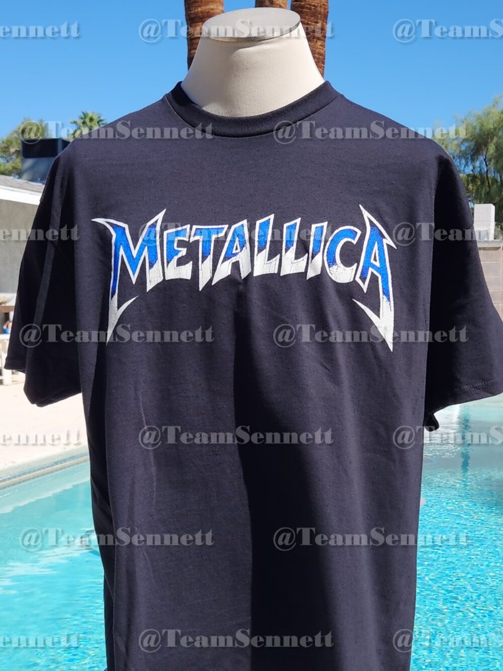 Metallica Sphere Shirt / Life Burns Faster Graffiti / Las Vegas Residency 2026